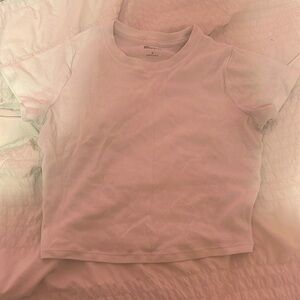 White cropped holister shirt